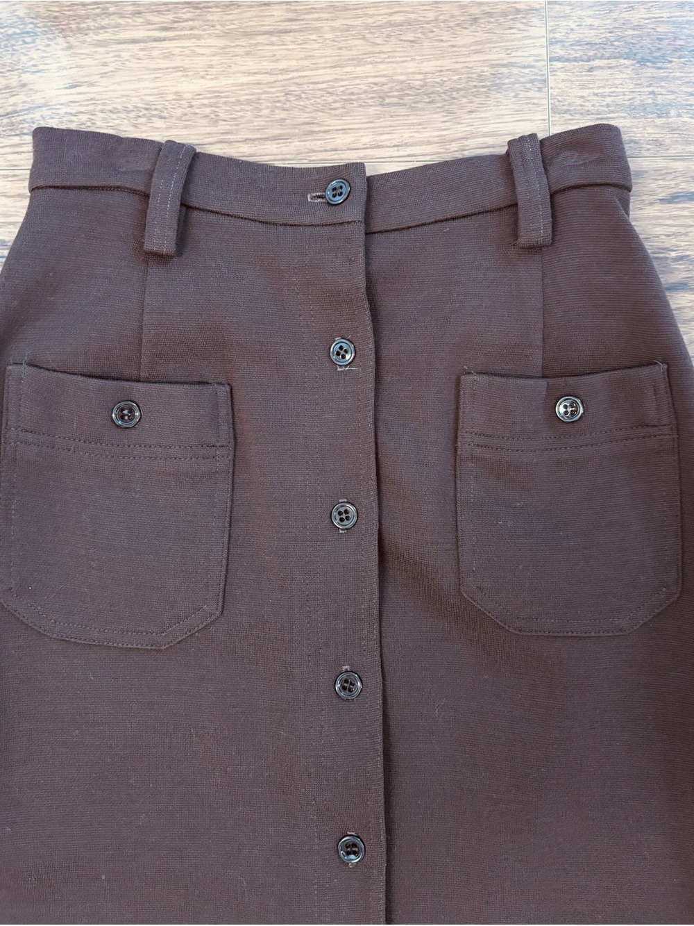 Vintage Jones New York Brown Button-Front Pencil Skirt with Patch Pockets